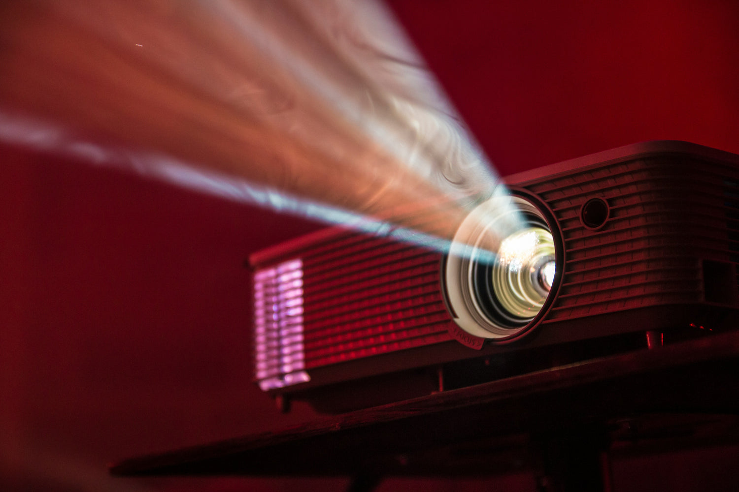 Quels sont les avantages du vidéoprojecteur ?